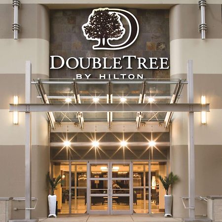 Doubletree By Hilton Hotel & Suites Pittsburgh Downtown Buitenkant foto