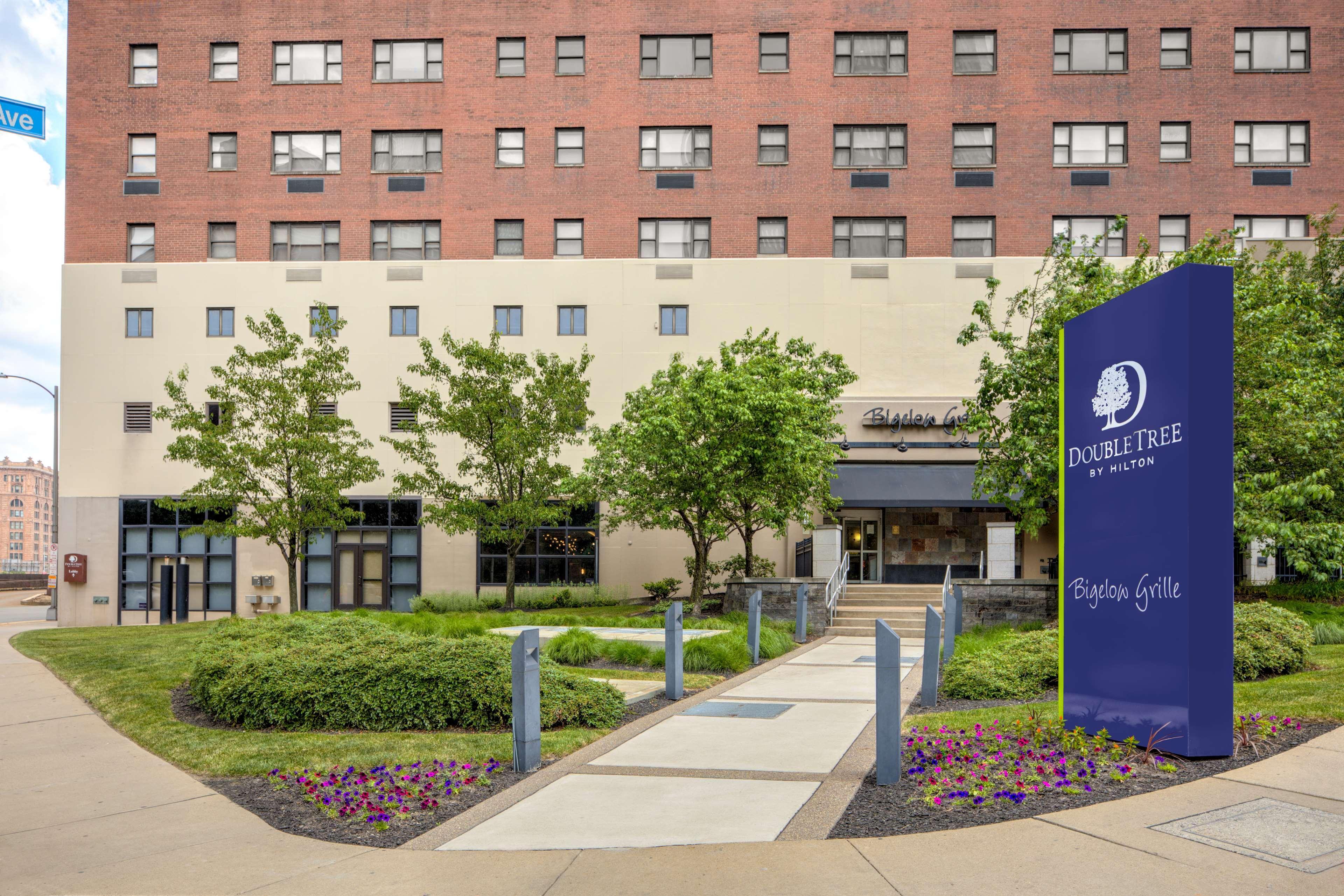 Doubletree By Hilton Hotel & Suites Pittsburgh Downtown Buitenkant foto