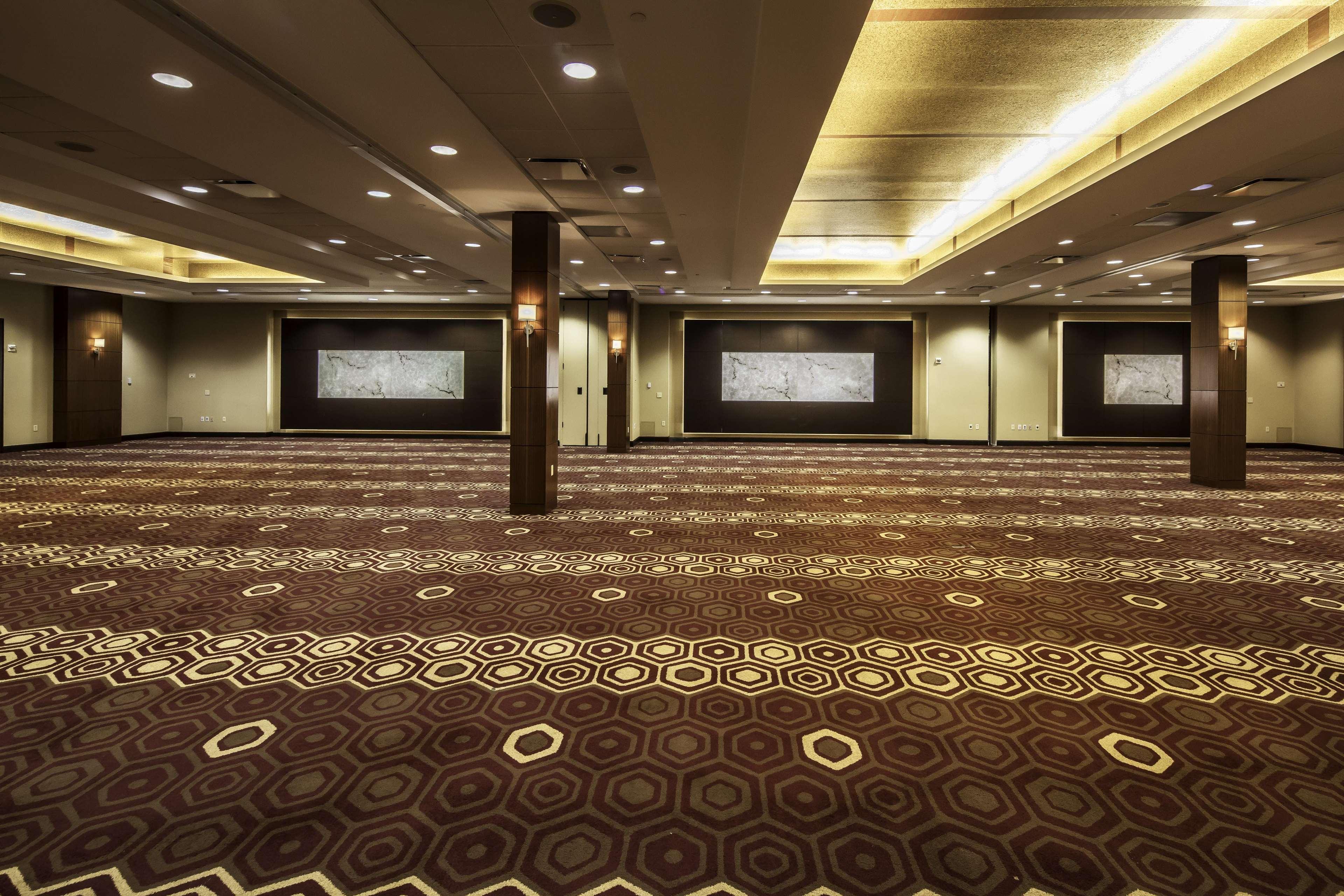 Doubletree By Hilton Hotel & Suites Pittsburgh Downtown Buitenkant foto
