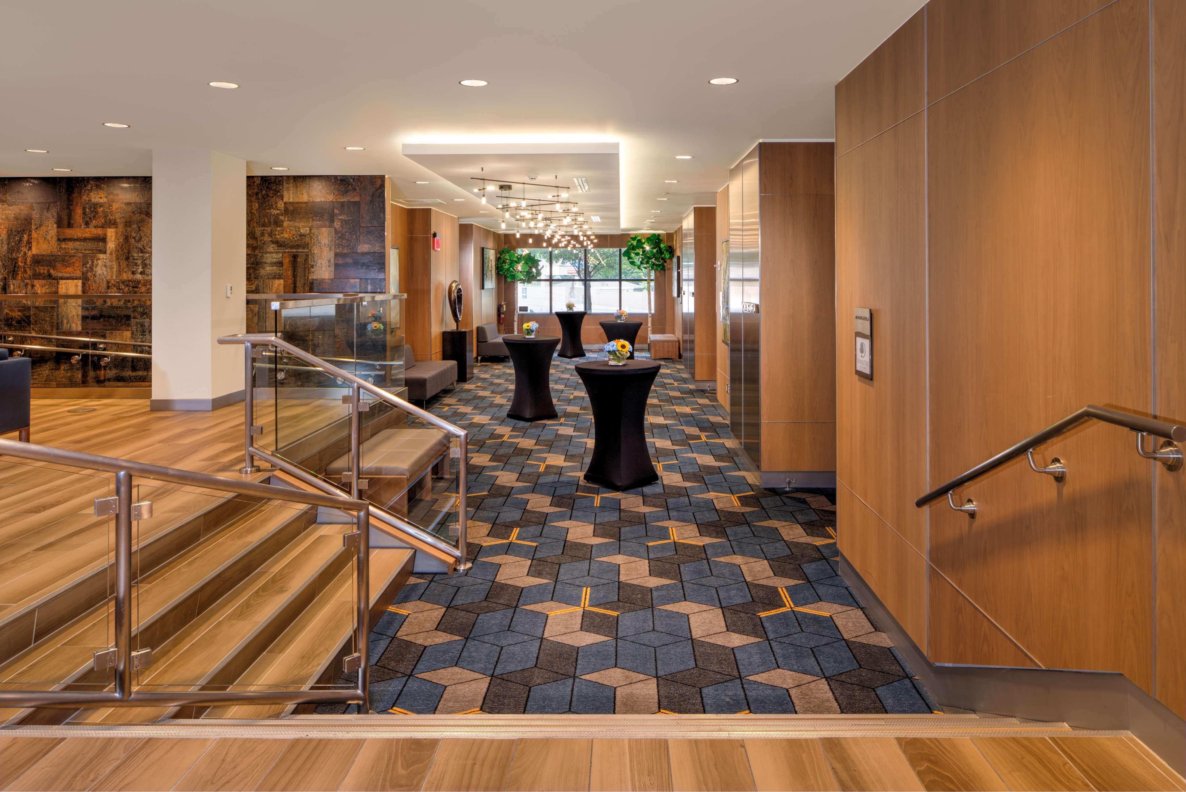 Doubletree By Hilton Hotel & Suites Pittsburgh Downtown Buitenkant foto